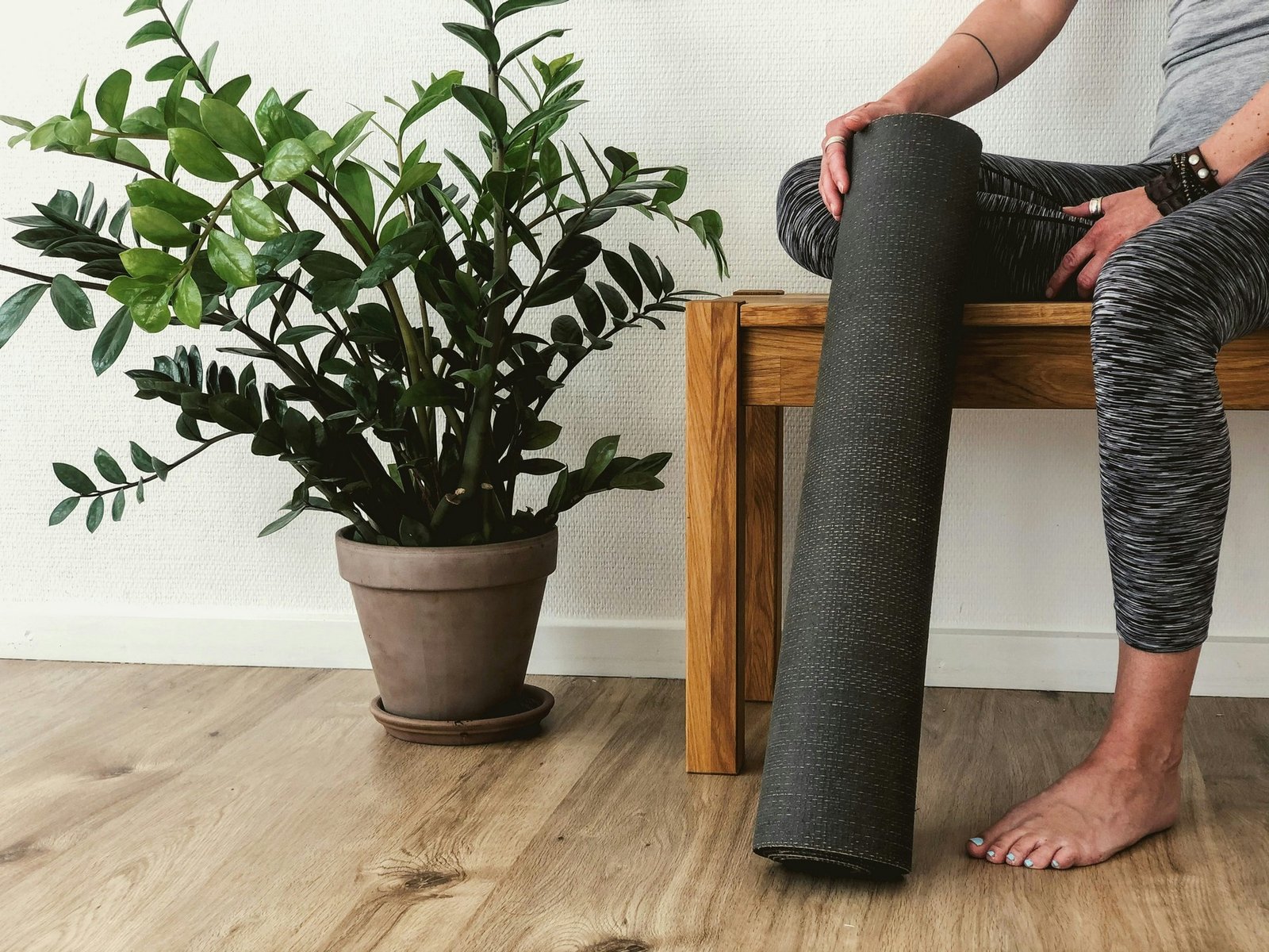 Neue Yogamatte wird vor Erstnutzung gereinigt